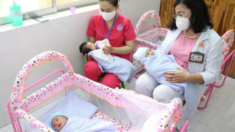 Chăm sóc, điều trị cho trẻ em mắc Covid 19 (11/9/2021)