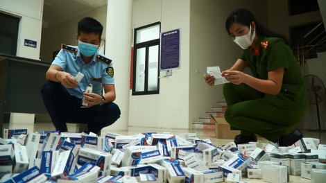 Liên tiếp phát hiện mặt hàng y tế điều trị Covid-19 trôi nổi, chưa qua kiểm định (27/9/2021)