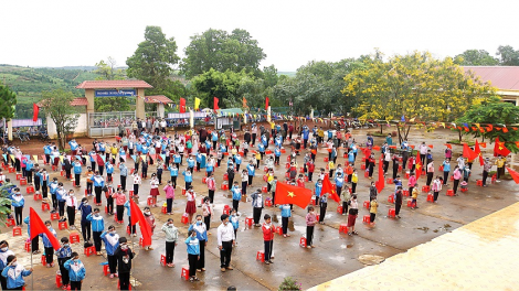 Lễ khai giảng đặc biệt ở khu vực Tây Nguyên (5/9/2021)