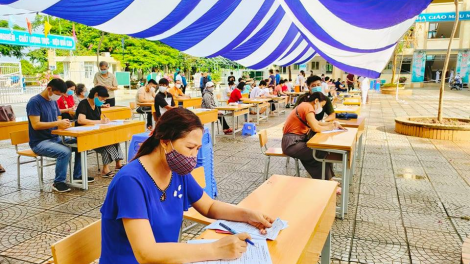 Nhiều tỉnh thành hỗ trợ Hà Nội trong đợt xét nghiệm và tiêm chủng "thần tốc" (9/9/2021)