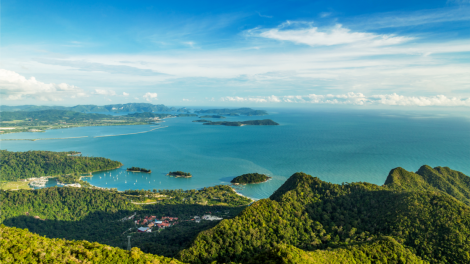 Malaysia thử nghiệm mở cửa lại các điểm du lịch sau thời gian dài "đóng băng" (08/09/2021)