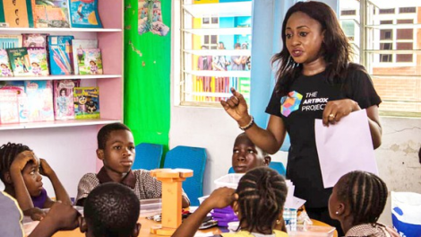 Nigeria: Slum2School - Ánh sáng học thức cho học sinh khu ổ chuột (13/09/2021)