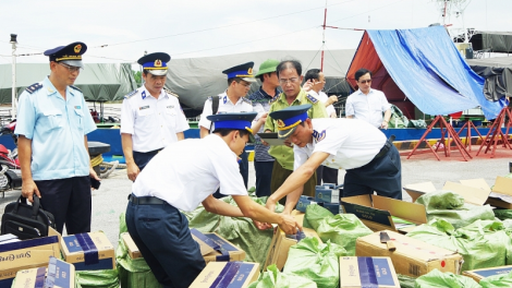 Tăng cường đấu tranh, phòng, chống buôn lậu, gian lận thương mại và hàng giả phù hợp với tình hình mới (24/09/2021)