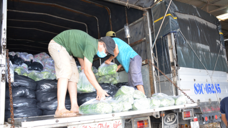 Sóc Trăng: Người dân cần cảnh giác với lời lôi kéo, xúi giục tự về quê (14/9/2021)