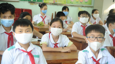 Miễn, giảm học phí: Chia sẻ khó khăn với học sinh, sinh viên trong mùa dịch (25/09/2021)