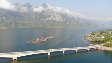 Xuân ấm trên vùng Đà giang (11/1/2023)