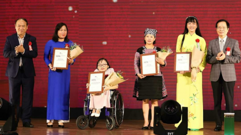 Cô giáo xương thuỷ tinh Nguyễn Thị Ngọc Tâm và giải thưởng KOVA hạng mục Sống đẹp năm 2022 (02/1/2023)