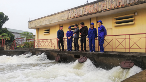 Lấy nước ngược trong điều kiện khó khăn về nguồn nước phục vụ đổ ải vụ Đông xuân (09/1/2023)