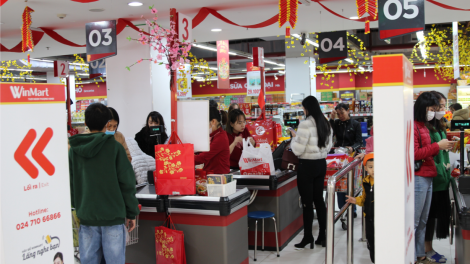 Nhộn nhịp thị trường hàng hóa ngày giáp Tết ở Yên Bái (18/1/2023)