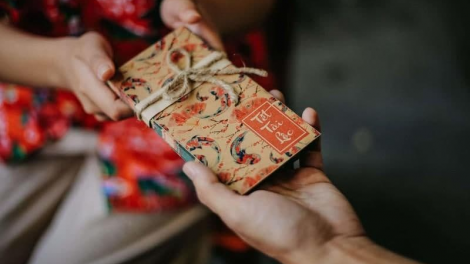 Mừng tuổi Tết: Đừng để niềm vui của trẻ thành nỗi lo của người lớn (19/1/2023)