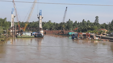 Tiền Giang: Các công trình ngăn mặn, trữ ngọt “chạy đua” với thời gian (03/01/2023)