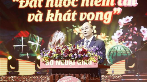 THỜI SỰ 21H30 ĐÊM 14/1/2023: Chủ tịch nước Nguyễn Xuân Phúc cùng đại diện kiều bào trên khắp thế giới tham dự Chương trình "Xuân quê hương 2023"