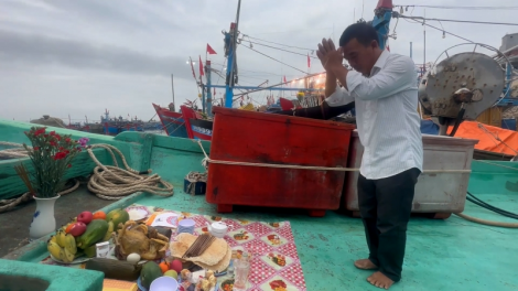 Ngư dân Quảng Ngãi mở biển đầu năm mới (23/1/2023)