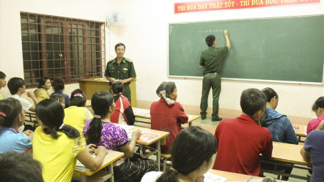 Những người lính biên phòng đồng hành “gieo chữ” (2/10/2023)