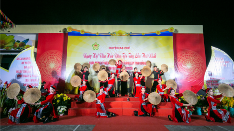 Tưng bừng khai mạc Ngày hội Văn hóa dân tộc Tày lần thứ nhất (14/10/2023)