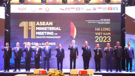 THỜI SỰ 18H CHIỀU 12/10/2023: Hội nghị Bộ trưởng ASEAN về quản lý thiên tai lần thứ 11 thông qua Tuyên bố Hạ Long về hành động sớm trong quản lý thiên tai ASEAN.