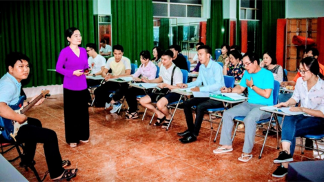 Nghệ nhân đờn ca tài tử Cần Thơ tiếp lửa đam mê cho thế hệ trẻ (27/10/2023)