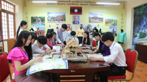 Quảng Ninh: Môi trường thuận lợi cho lưu học sinh Lào học tập và trải nghiệm (26/10/2023)
