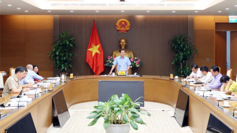 Khắc phục hậu quả thiên tai đòi hỏi phải “quyết nhanh” (23/10/2023)