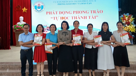 Lào Cai: Khuyến khích tự học để hạn chế dạy thêm, học thêm trái quy định (10/10/2023)