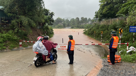 Khắc phục những điểm sạt lở ở huyện miền núi Đakrông – Quảng Trị (18/10/2023)