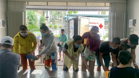Siết" an toàn thực phẩm từ thiện trong bệnh viện - có làm khó nhà hảo tâm? (31/10/2023)