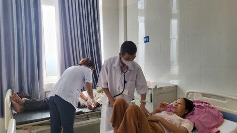 Đủ thuốc, Trung tâm y tế Krông Búk thu hút người bệnh (27/10/2023)