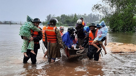 THỜI SỰ 6H SÁNG 16/11/2023: Các địa phương miền Trung khắc phục hậu quả mưa lũ