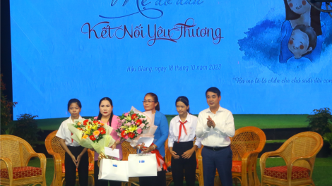 Hậu Giang: Hỗ trợ, chăm lo cho hơn 360 trẻ mồ côi có hoàn cảnh đặc biệt khó khăn (13/11/2023)