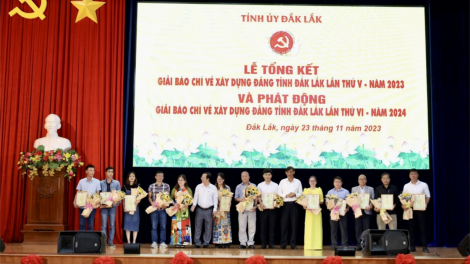 Trao Giải Báo chí Xây dựng Đảng tỉnh Đắk Lắk lần thứ V năm 2023 (23/11/2023)