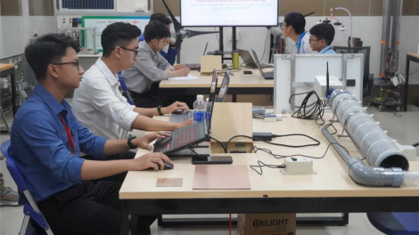 Doanh nghiệp chưa nhận thức đầy đủ về chuyển đổi số (2/11/2023)