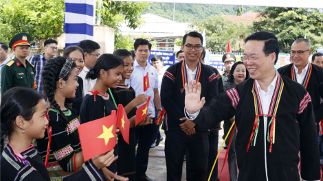 Chủ tịch nước Võ Văn Thưởng dự Ngày hội Đại đoàn kết toàn dân tộc tại Phú Yên (11/11/2023)