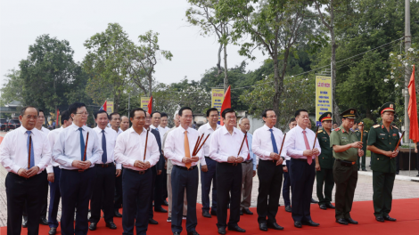 THỜI SỰ 18H CHIỀU 23/11/2023: Thủ tướng ban hành công điện yêu cầu thực hiện quyết liệt các giải pháp thúc đẩy phát triển thị trường trái phiếu doanh nghiệp, bất động sản.