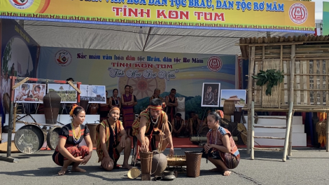 Độc đáo nghi lễ văn hóa các dân tộc rất ít người (4/11/2023)