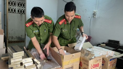 Thừa Thiên Huế tiêu huỷ gần 8 tấn hàng hoá vi phạm (09/11/2023)