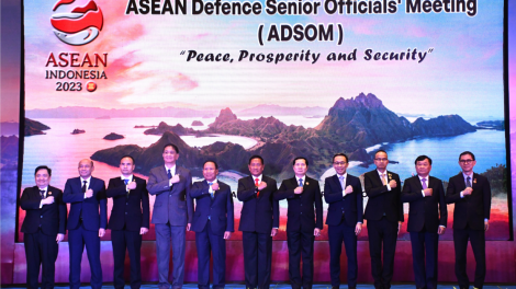Hội nghị Bộ trưởng Quốc phòng ASEAN: ASEAN phải là“mỏ neo” hòa bình và ổn định toàn cầu (14/11/2023)