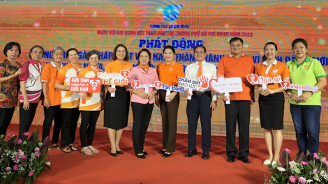 Tăng quyền năng cho phụ nữ nhằm xoá bỏ bạo lực trên cơ sở giới (18/11/2023)