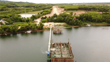 Đẩy nhanh tiến độ thi công cao tốc Bắc - Nam qua Quảng Bình (21/11/2023)