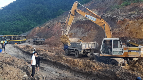 Đề nghị công bố tình huống khẩn cấp thiên tai đường Hồ Chí Minh (25/11/2023)