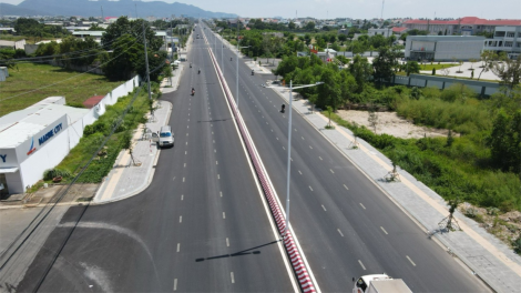 Bà Rịa-Vũng Tàu: Huyện nông thôn mới nâng cao Long Điền-Điểm kết nối quan trọng vùng Đông Nam Bộ (3/12/2023)