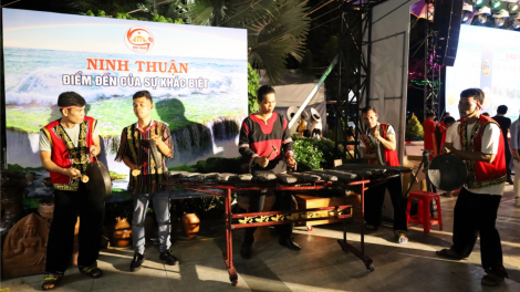 “Ship” sản phẩm muôn nơi - Du lịch Cần Thơ một năm bội thu (26/12/2023)