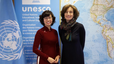 Đại sứ Việt Nam bên cạnh UNESCO chào từ biệt Tổng Giám đốc UNESCO nhân dịp kết thúc nhiệm kỳ công tác (06/12/2023)