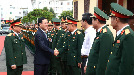 THỜI SỰ 12H TRƯA 5/12/2023: Chủ tịch nước Võ Văn Thưởng thăm và làm việc với Bộ Tư lệnh Quân khu 5