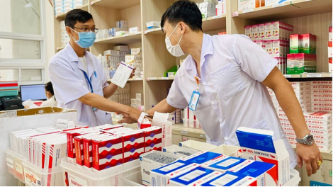 Bộ Y tế: Gia hạn, cấp mới hơn 16.300 thuốc, vaccine, cơ bản đáp ứng nhu cầu khám chữa bệnh, phòng chống dịch (16/12/2023)