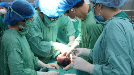 Phối hợp liên viên cứu sống em bé sơ sinh mắc bệnh tim bẩm sinh (8/12/2023)