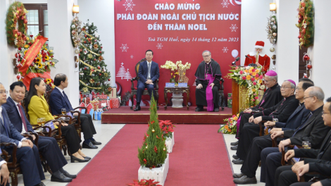 Chủ tịch nước Võ Văn Thưởng chúc mừng Giáng sinh Tổng Giáo phận Huế (14/12/2023)