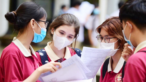 Xét tuyển đại học 2023: Cuộc đua xét tuyển bằng chứng chỉ ngoại ngữ (06/2/2023)