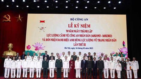 THỜI SỰ 12H TRƯA 16/2/2023: Kỷ niệm 70 năm Ngày thành lập lực lượng Cảnh vệ và đón nhận Danh hiệu Anh hùng lực lượng vũ trang nhân dân.