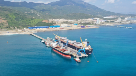 Khánh Hòa vươn lên mạnh giàu từ biển (30/3/2023)