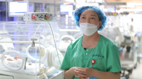 Điều dưỡng Lê thị Vân và  hành trình để đưa các bé từ lồng kính trở về với vòng tay cha mẹ (28/3/2023)